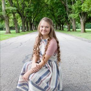 Meet your Posher, Isabel